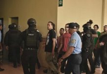 Siete motoristas enviados a prisión preventiva por muerte de conductor en Santiago