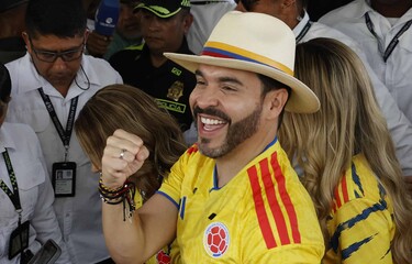 de-la-espriella-toma-ventaja-en-el-balotaje-presidencial-de-colombia-cff2d6f5-focus-0-0-375-240