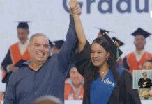 Mujer le pide matrimonio a su novio durante ceremonia de graduación de la UAPA