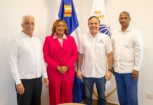 Administradora del Merca Santo Domingo, Mariana Távarez, gestiona con ministro de Vivienda reconstrucción de nave afectada por incendio